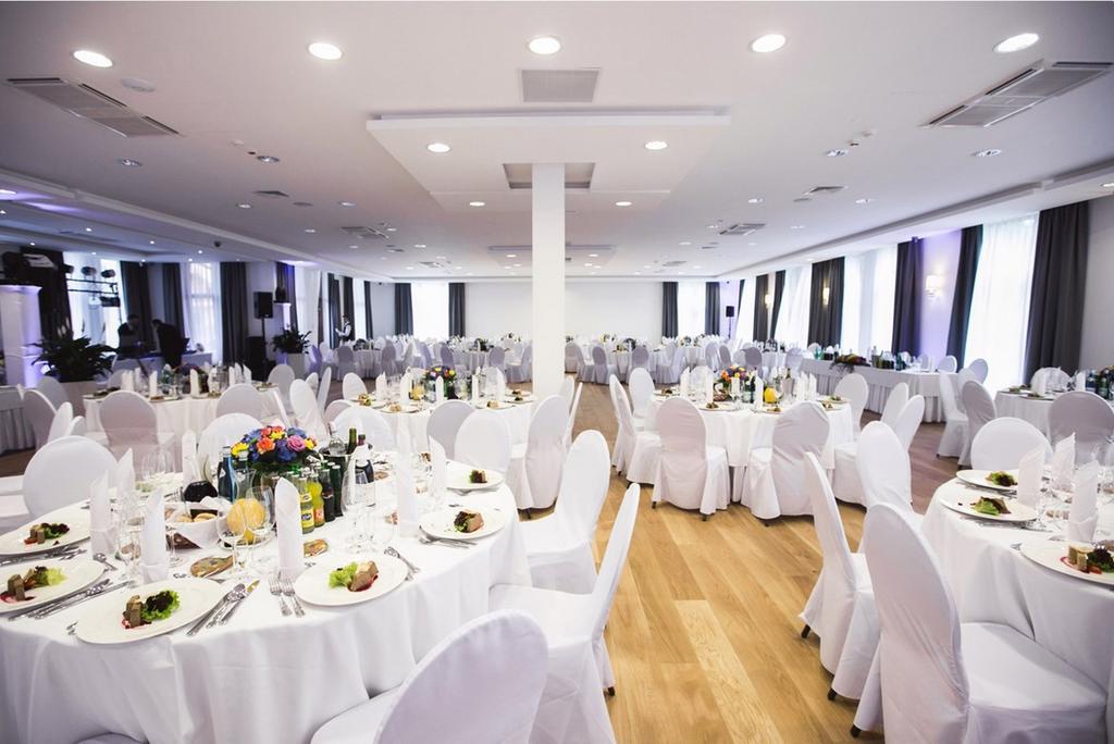 Mercure Wiazowna Brant Екстериор снимка