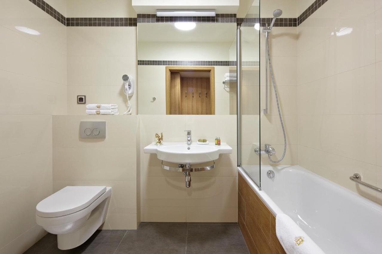 Mercure Wiazowna Brant Екстериор снимка