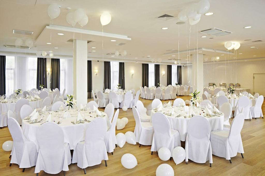Mercure Wiazowna Brant Екстериор снимка